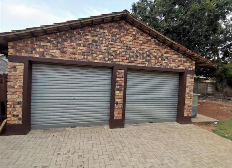 3 Bedroom Property for Sale in Vaalpark Free State